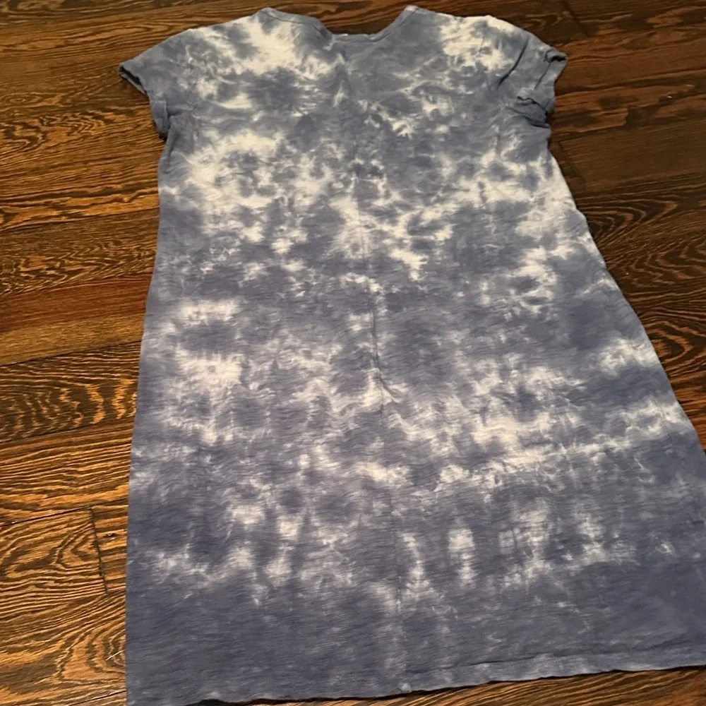 GAP Cloudy Blue and White T-Shirt Dress